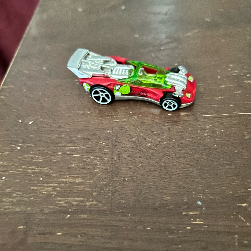 USED HOT WHEELS FLATHEAD FURY V2392 MATTEL CAR COLLECTORS